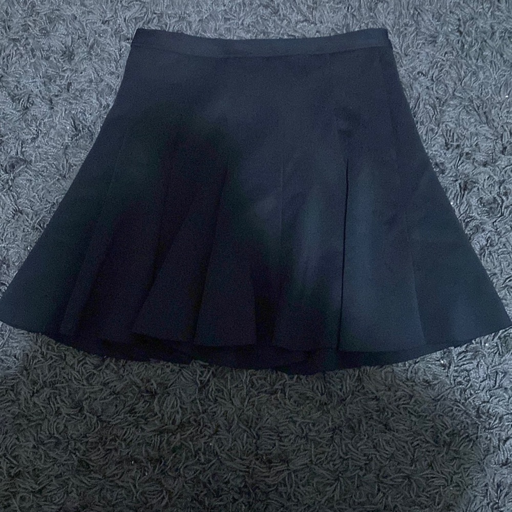 Medium, black skirt, Abercrombie & Fitch